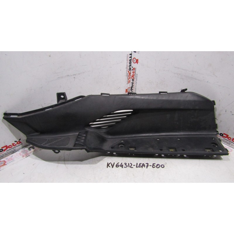 Plastica pedana destra Right footboard Kymco Downtown 200 09 16