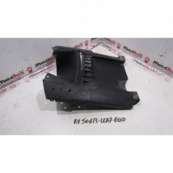Plastica cover sottopedana Under footboard cover Kymco Downtown 200 09 16