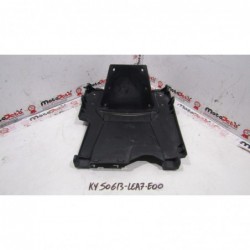 Plastica cover sottopedana Under footboard cover Kymco Downtown 200 09 16