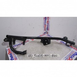 Staffa pedana anteriore dx Footpeg bracket Honda Silver Wing 400 ABS 10 17