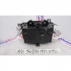 Plastica alloggio batteria Battery housing Honda Silver Wing 400 ABS 10 17