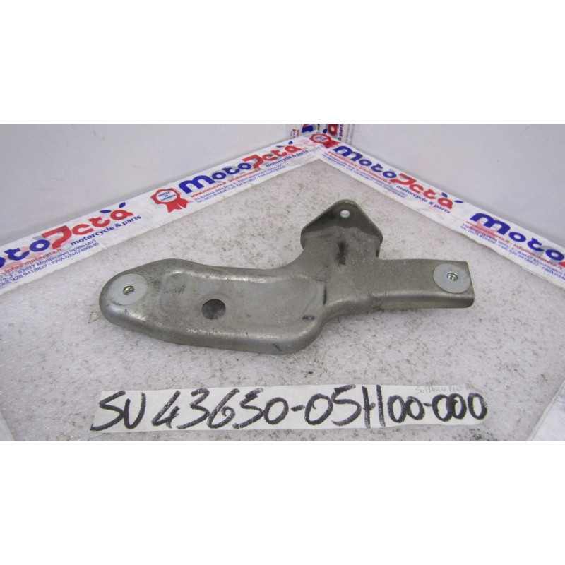Staffa pedana destra Right footpeg bracket Suzuki Burgman 400 08 13
