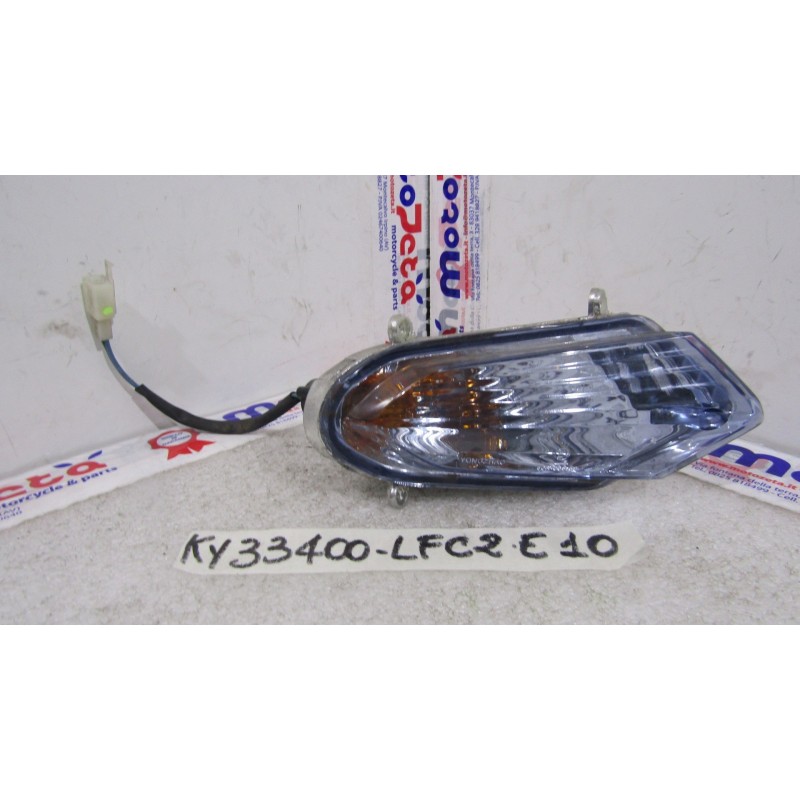 Freccia anteriore dx Front indicator Kymco Agility 50 125 200 08 17 LENTE BLU 