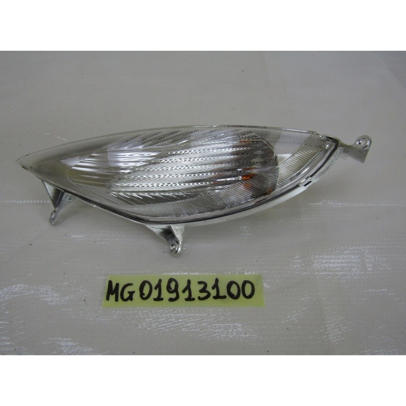 Freccia anteriore sx Indicator Malaguti Centro 125 160 07 11 SENZA COVER POST.