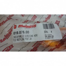 Freccia posteriore sx Rear left indicator Malaguti F12 Restyling