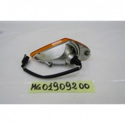 Freccia anteriore dx Directional indicator Malaguti Madison K 400 02 06