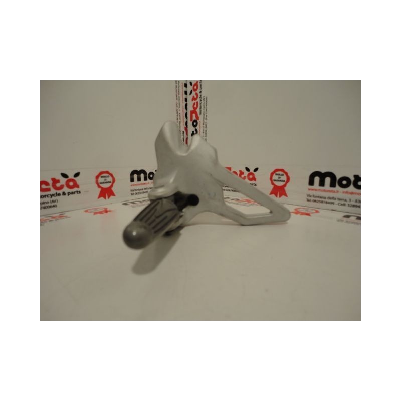 Pedana posteriore sinistra left footpeg footboard Mv Agusta Brutale 675 800 