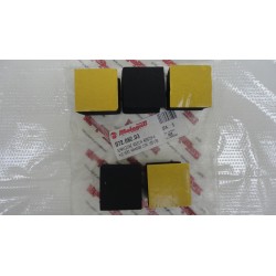 Guarnizione adesiva...