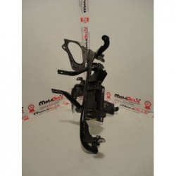 Telaietto anteriore subframe front stay bracket upper Yamaha X max 250 10 12