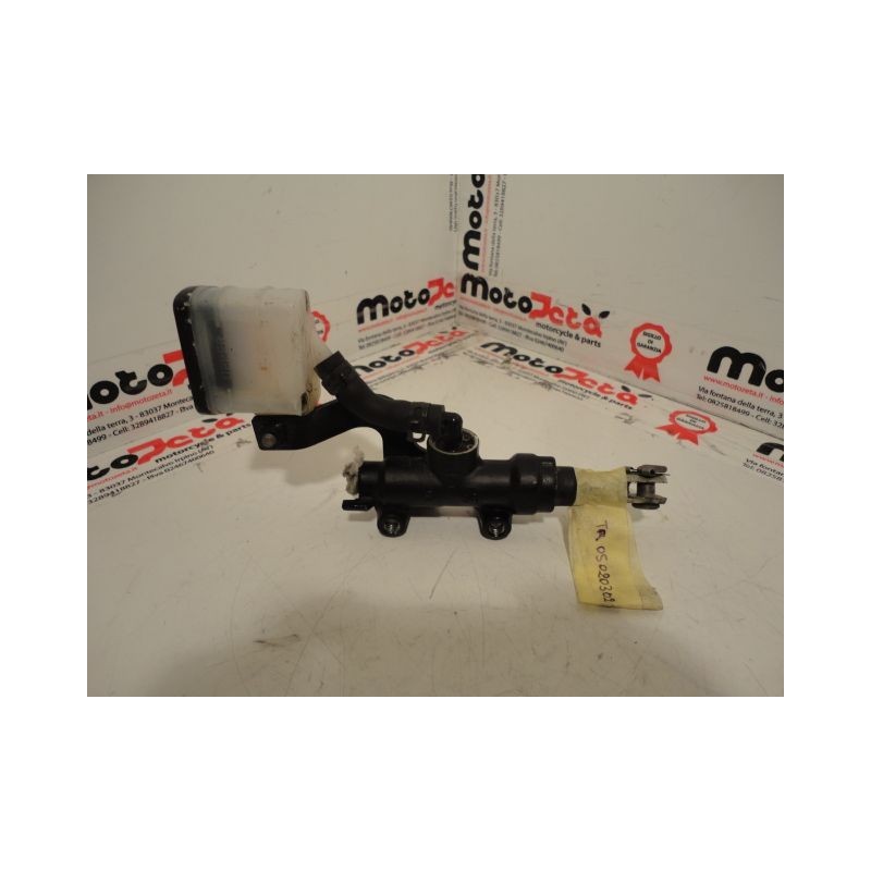 Pompa freno posteriore Rear brake pump Triumph tiger Explorer 12