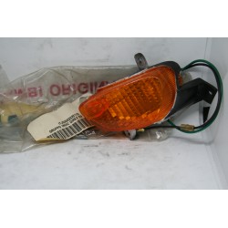 Freccia anteriore dx Front...