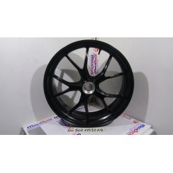 Cerchio posteriore Rear rim...