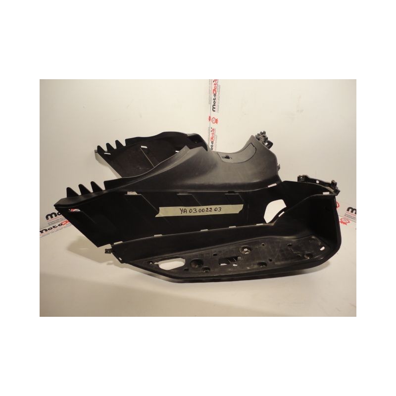 Copertura tunnell centrale Front central cover tunnel X Max 250 05 09