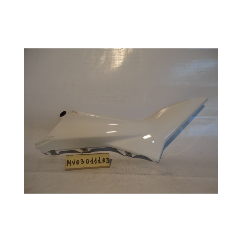 Fianchetto sottosella destro originale usato  underseat side panel right original used MV Agusta Brutale 675 12-14