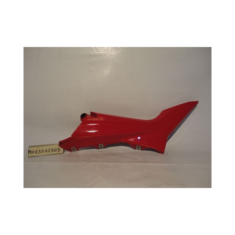 Fianchetto sottosella destro originale usato  underseat side panel right original used MV Agusta Brutale 675 12-14