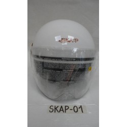 Casco con visiera lunga...