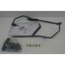 Attacchi parabrezza...