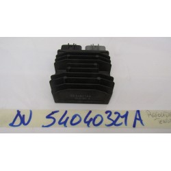 Regolatore tensione Voltage...