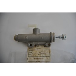 Pompa freno Brake pump...