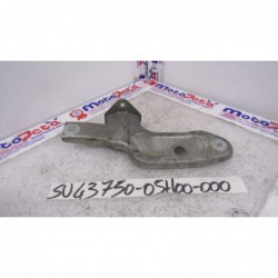 Staffa pedana sinistra Left footpeg bracket Suzuki Burgman 400 08 13