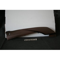 Carena plastica laterale...